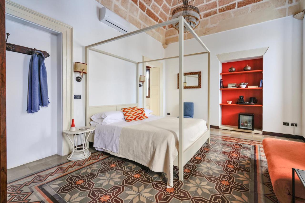 Castriota 19 - Jacuzzi Apartment Sit Lecce Eksteriør billede