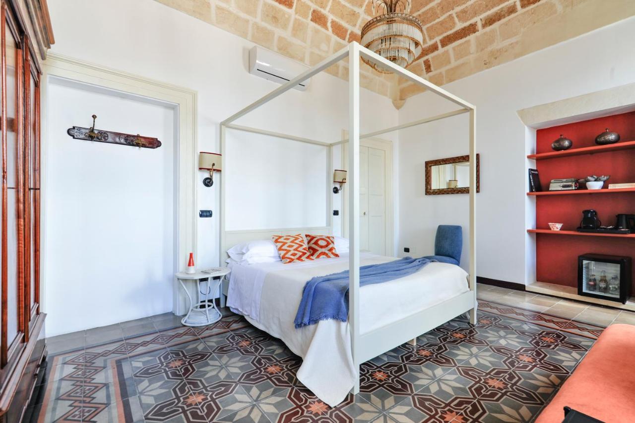Castriota 19 - Jacuzzi Apartment Sit Lecce Eksteriør billede