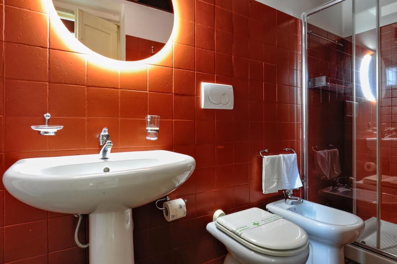 Castriota 19 - Jacuzzi Apartment Sit Lecce Eksteriør billede