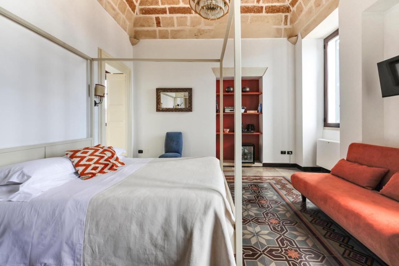 Castriota 19 - Jacuzzi Apartment Sit Lecce Eksteriør billede