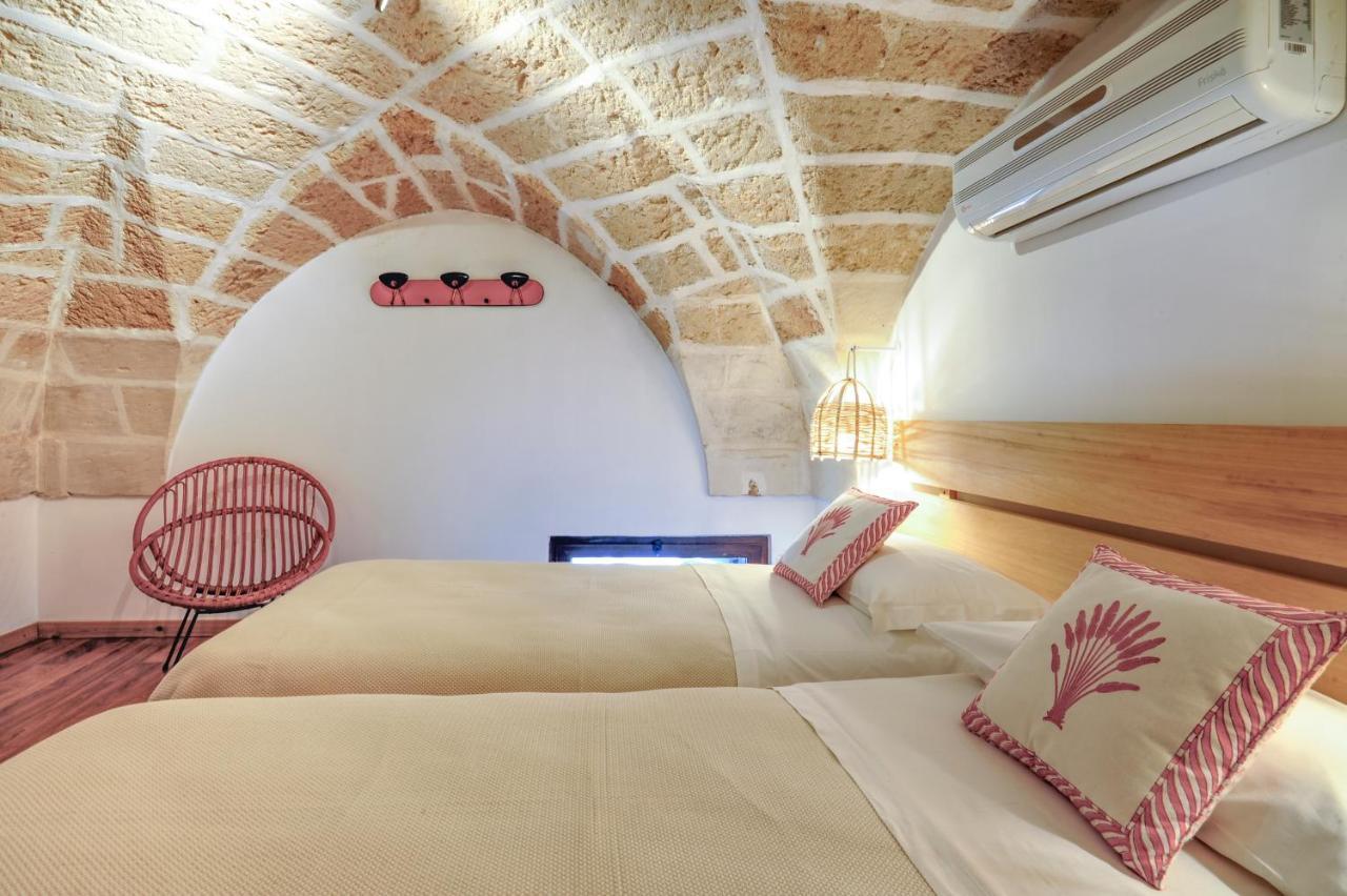 Castriota 19 - Jacuzzi Apartment Sit Lecce Eksteriør billede