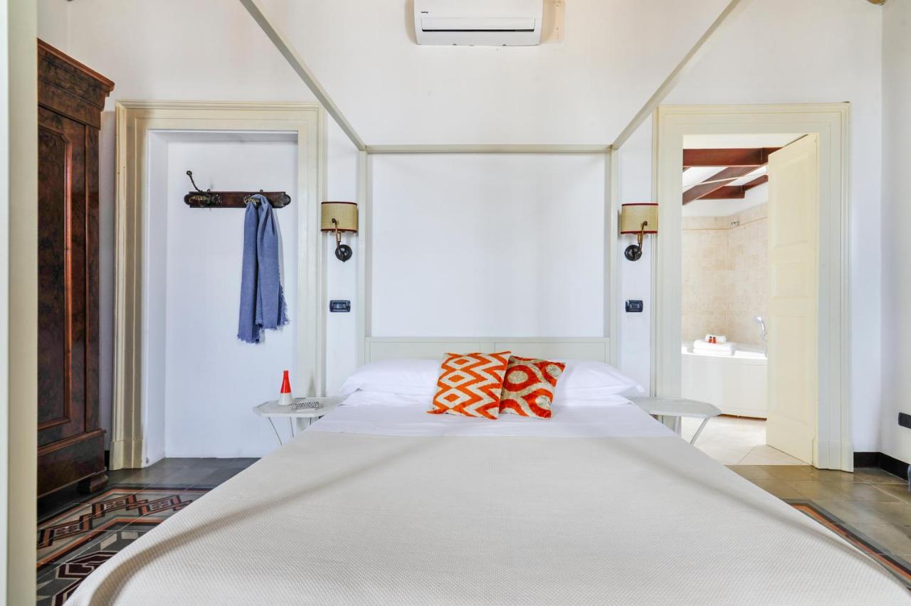 Castriota 19 - Jacuzzi Apartment Sit Lecce Eksteriør billede